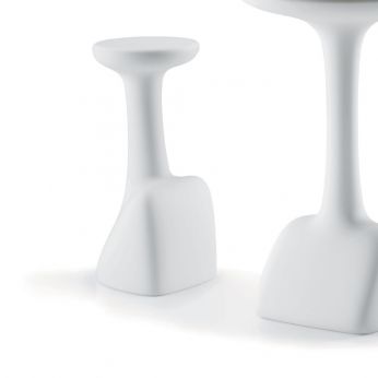 Armillaria SG - Taburetes Plust de polietileno, blancos, también para uso exterior.