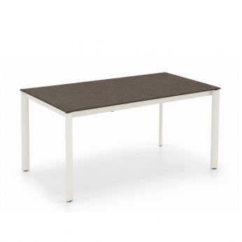 CB4856-R Eminence Evo A GM - Tavolo allungabile di Connubia con struttura color canapa e piano in ceramica finitura Terra di Pompei, 130 x 90 cm (render)