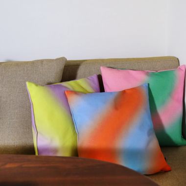 Hue Cushion
