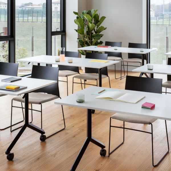 Flipper Table Milani