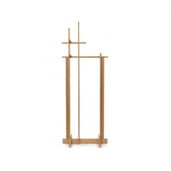 Bridge Clothes Stand - Garderobenständer aus geölter Eiche von Ferm Living