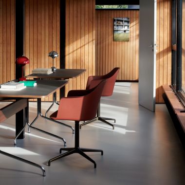 Rely Swivel Chair HW38