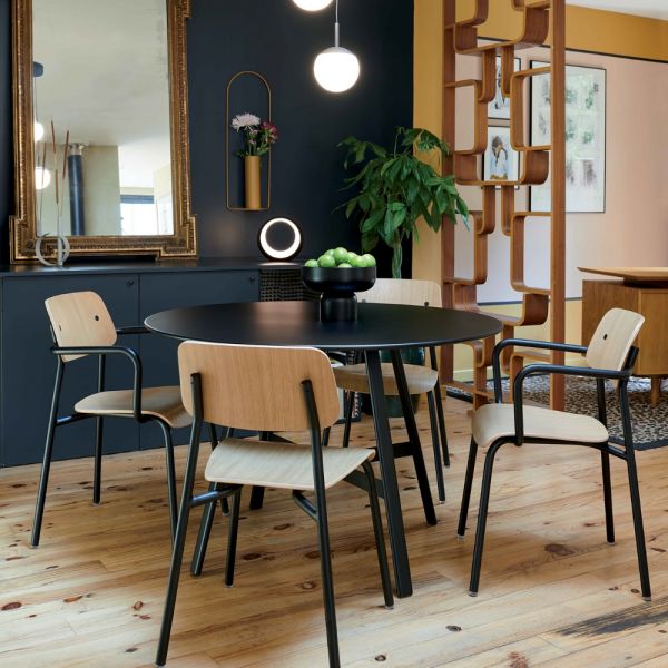 So'o Round Metal Table Fermob