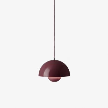 Flowerpot Pendant - Lampada a sospensione in metallo di &amp;Tradition, colore prugna scuro, diametro 37 cm