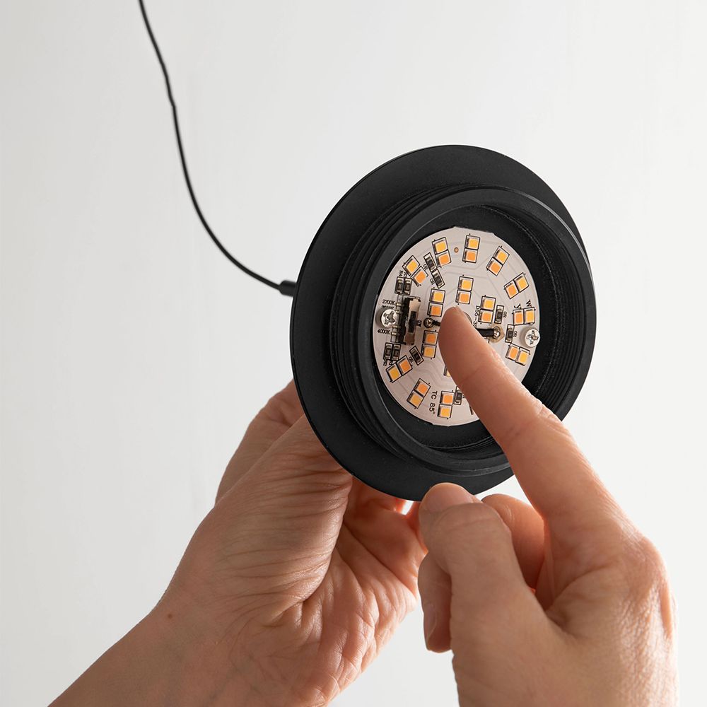 Dettaglio tecnico del LED. Modalità semplice per selezionare la temperatura colore.