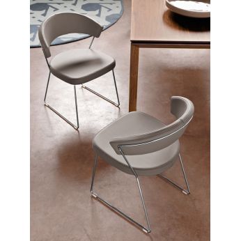 CB1022 New York SP - Sedia in metallo cromato con rivestimento in similpelle color grigio tortora